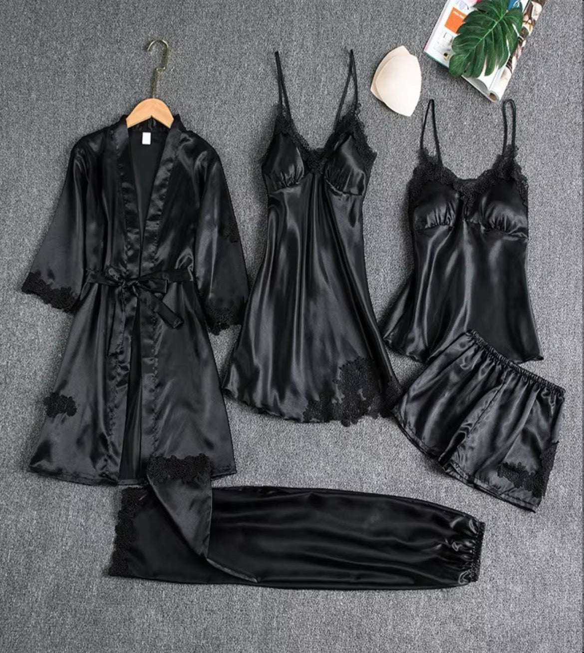 Women's Luxury Silk Satin Nightgown Robes 5-Piece Nighty Set